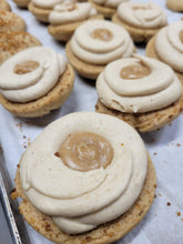 Load image into Gallery viewer, Limited Edition Biscraft Whoopie Pies x2