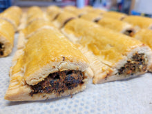 Load image into Gallery viewer, Limited Edition Savouries Box