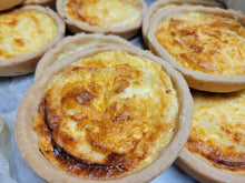 Load image into Gallery viewer, Limited Edition Savouries Box