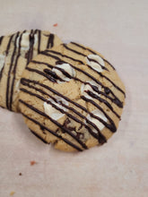 Load image into Gallery viewer, Stuffed Cookies