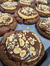 Load image into Gallery viewer, Stuffed Cookies Selection Box