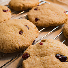 Load image into Gallery viewer, Cranberry & Orange Cookie