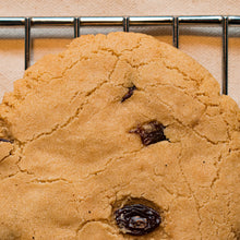Load image into Gallery viewer, Cinnamon Raisin Cookie