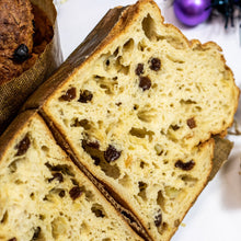 Load image into Gallery viewer, Panettone