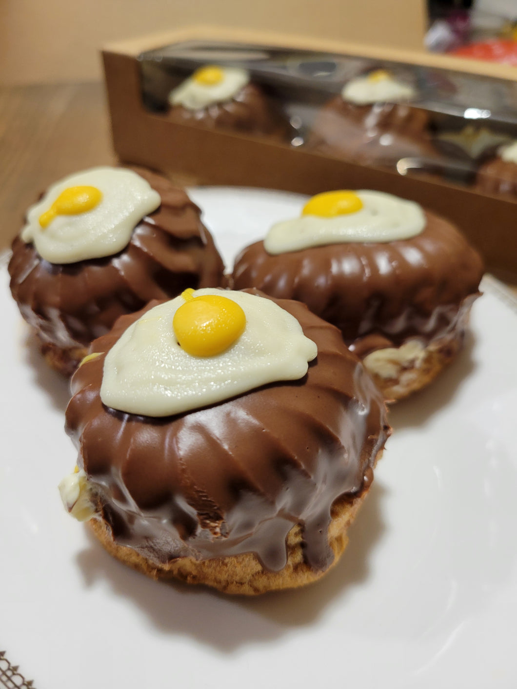 Creme Egg Choux for You - Limited Edition